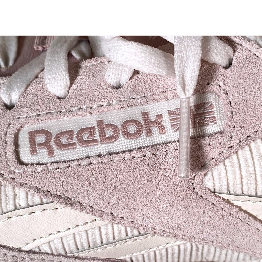 Reebok Classic Leather Running Shoes NIB Women Sz 8 Chalk Mod Beige GY1523 - Picture 2 of 13